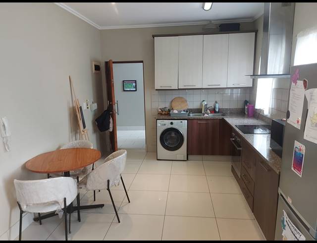 2 BEDROOM APARTMENT TO LET IN UMHLANGA RIDGE